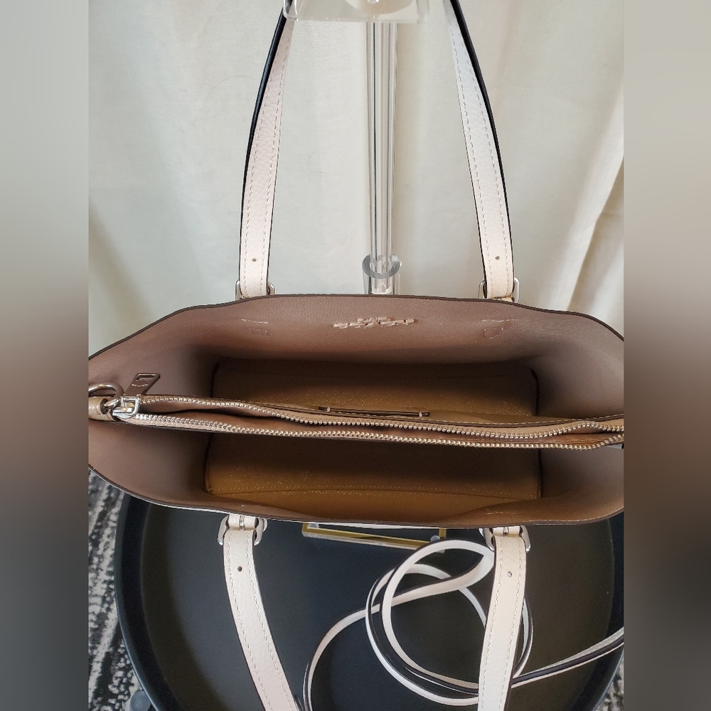 Coach Cream Pebbled Leather Mollie Tote with Top Handles And Shoulder Strap - Picture 3 of 7